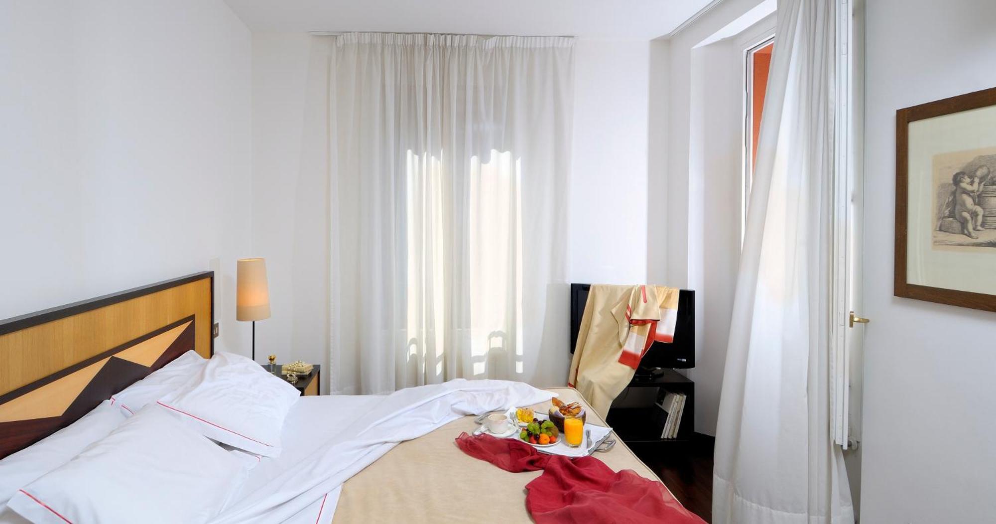 Phi Hotel Bologna Luaran gambar